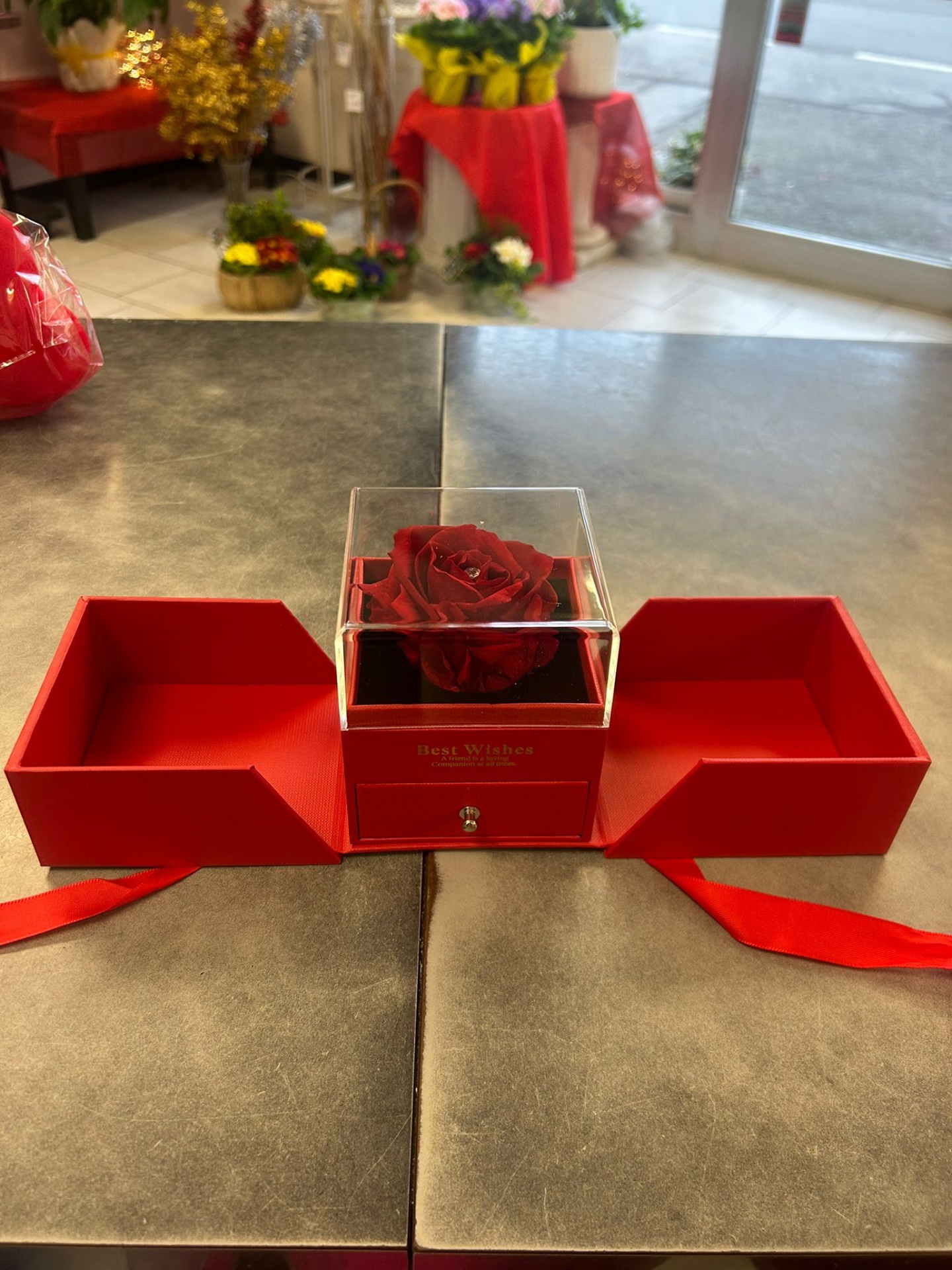 Scatola rosa stabilizzata